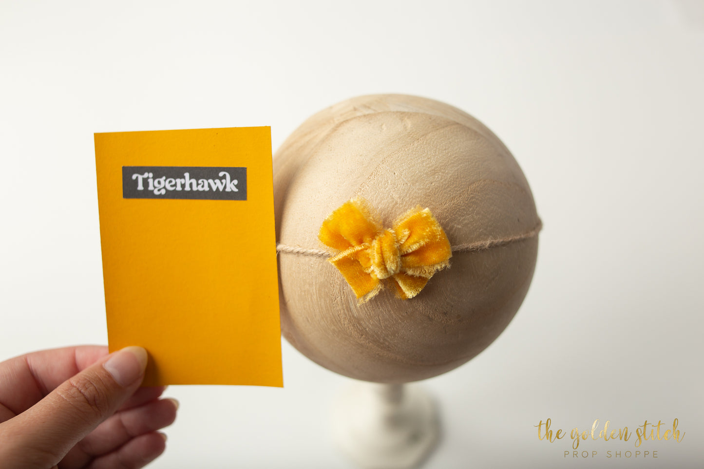 Golden Girl Mini Bow