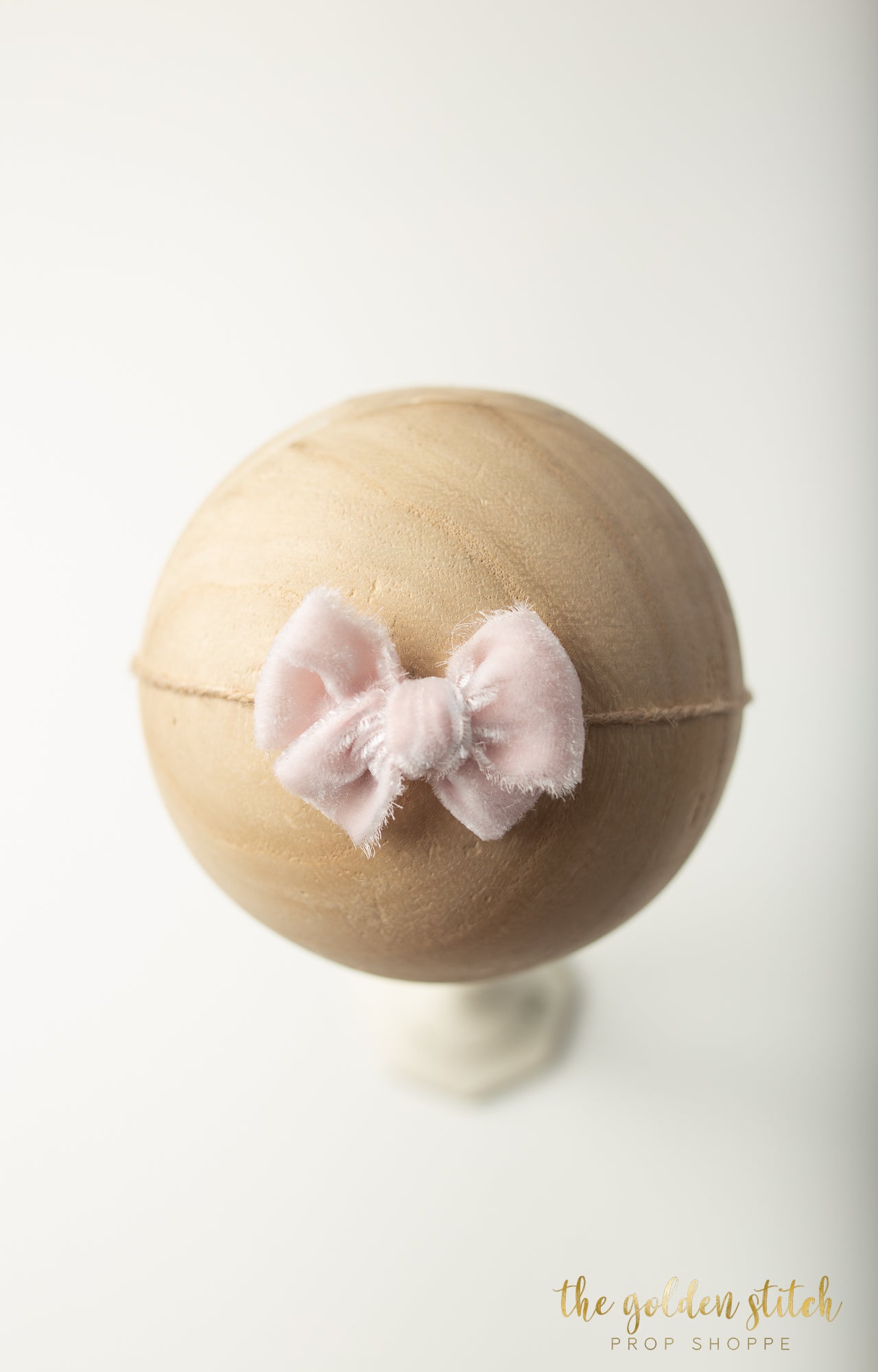 Mini Velvet Bow in Blush