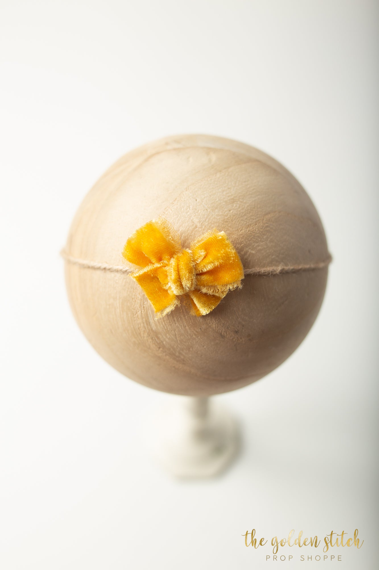 Golden Girl Mini Bow