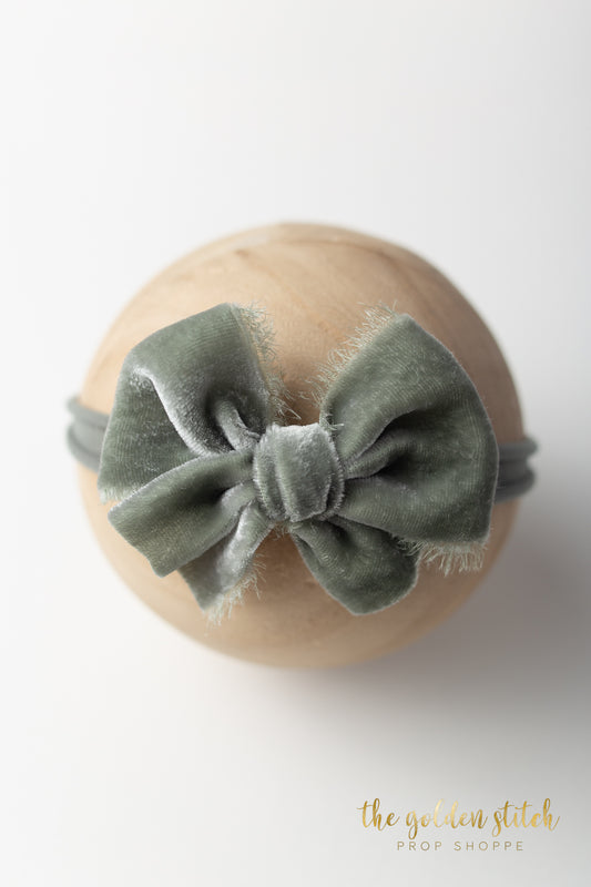 Sage Deluxe Velvet Bow