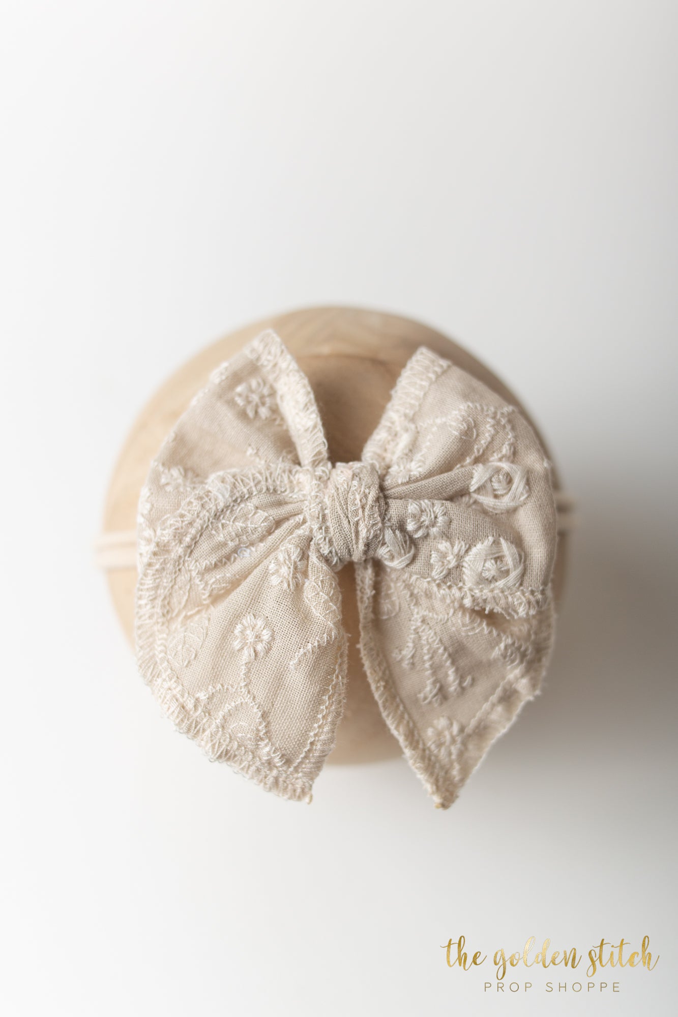 Linen Sitter Bow