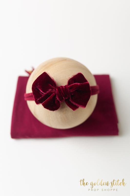 Maroon Velvet Bow Set